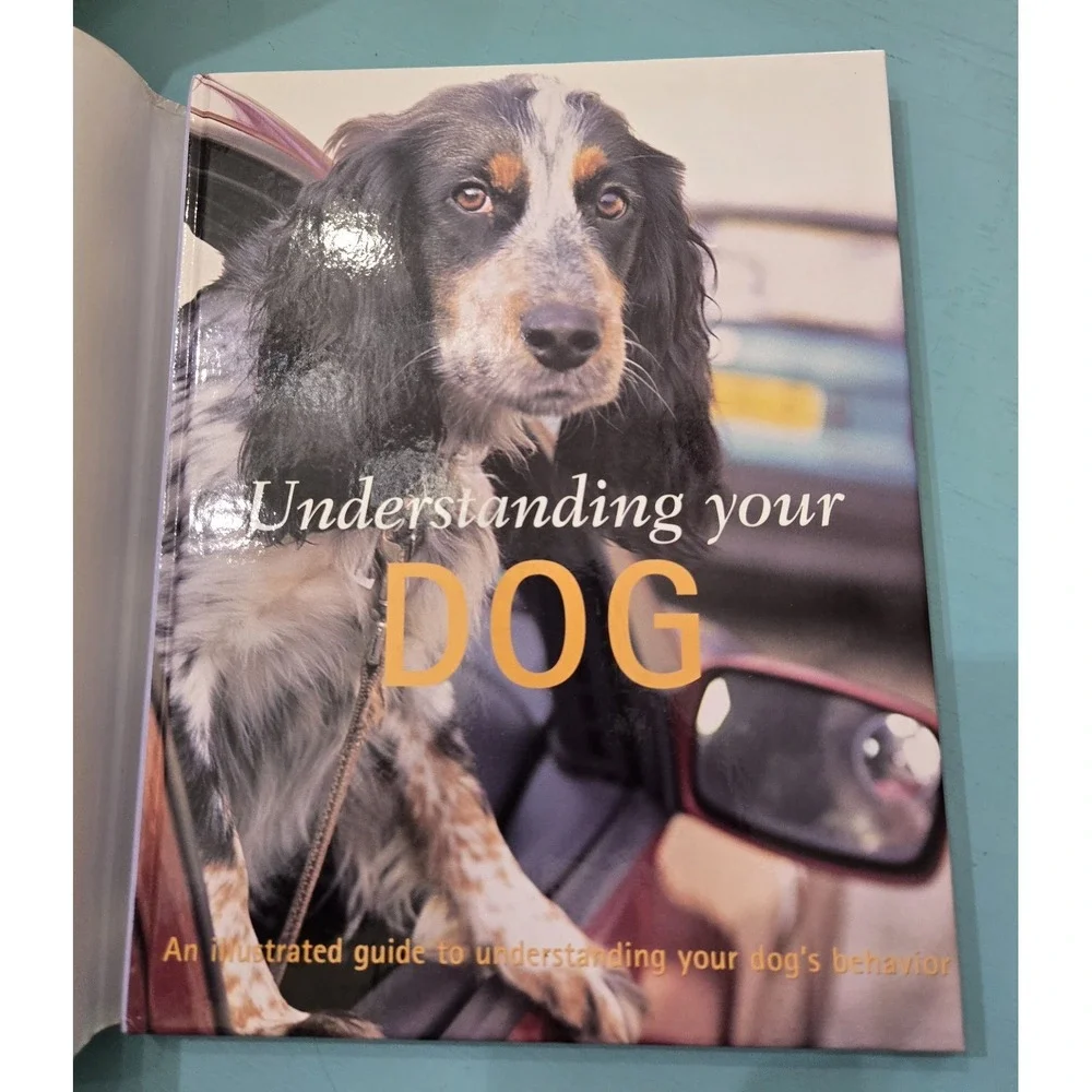 Understanding Your Dog. Hardcover  176 Page‎ Book